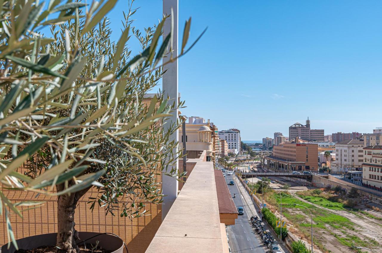 Malaga Centro Terraza Rosaleda Lägenhet Exteriör bild